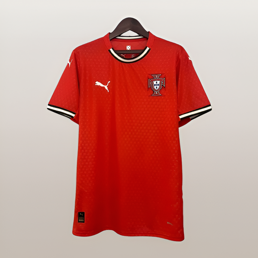 25/26 Portugal Home Kit