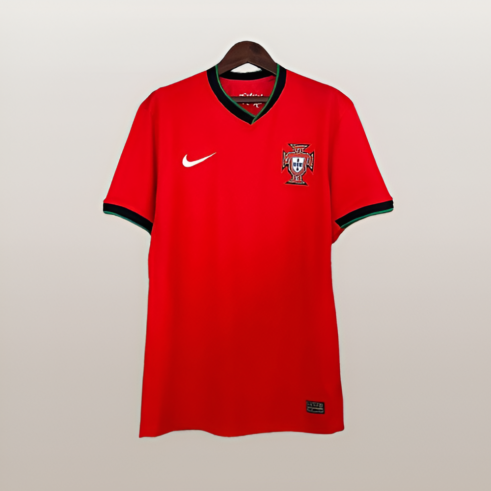 24/25 Portugal Home Kit