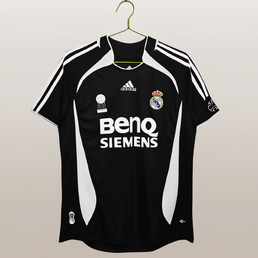 2006/2007 Real Madrid Away Kit