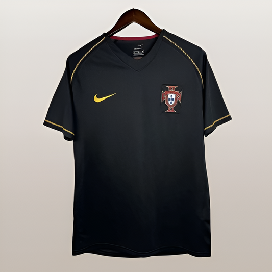 2006/2007 Portugal Away Kit